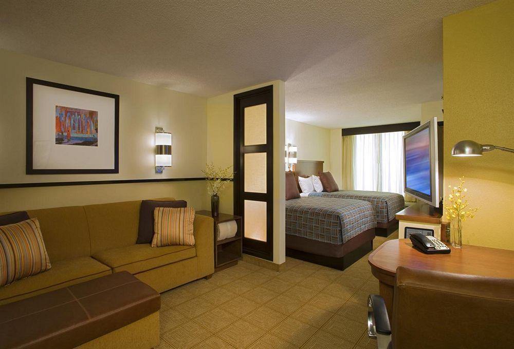 ไฮแอท เพลส คลีฟแลนด์ อินดิเพนเดนซ์ Hotel ภายนอก รูปภาพ